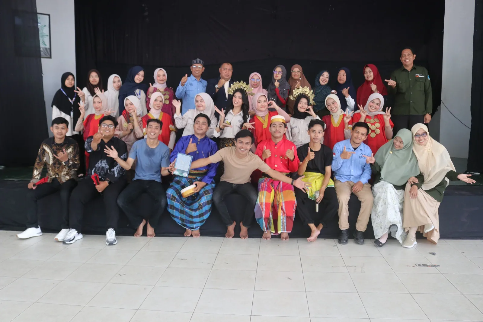 Sutradara Teater 'Tania Andi' Ungkap Tantangan Latihan Mahasiswa PPG UMS Rappang di Tengah Kesibukan
