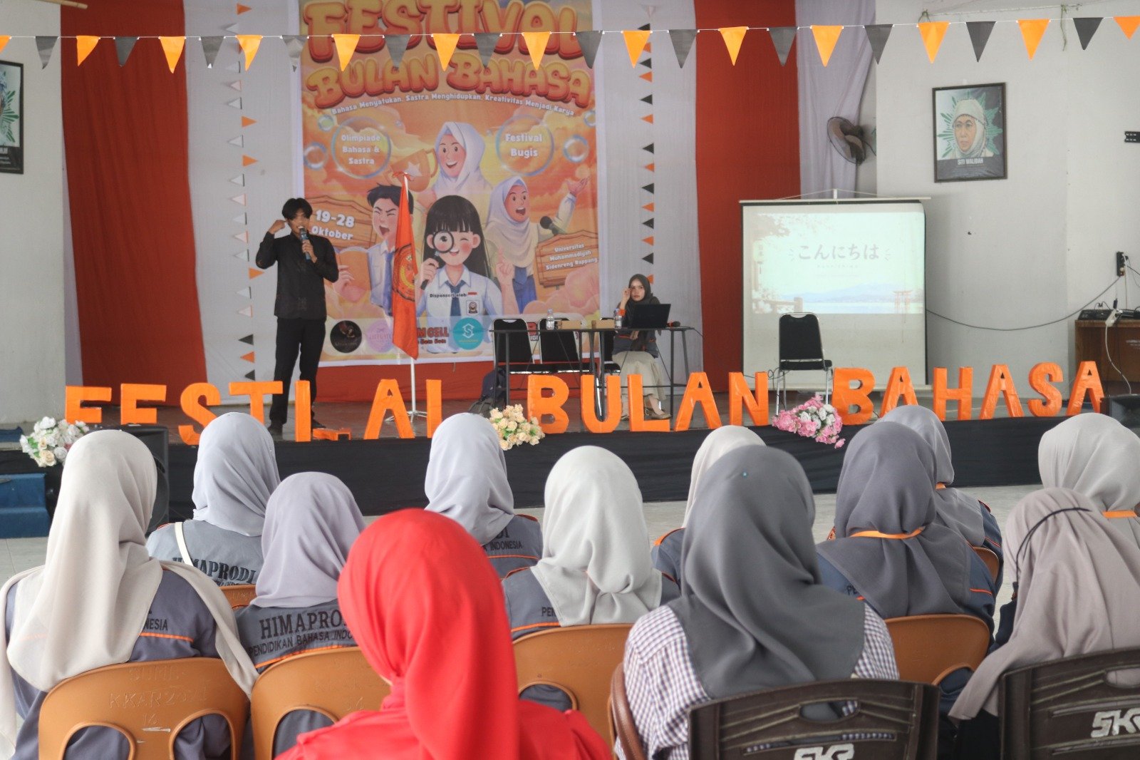 Tingkatkan Kepercayaan Diri Mahasiswa, Himaprodi PBSI UMS Rappang Gelar Workshop Public Speaking