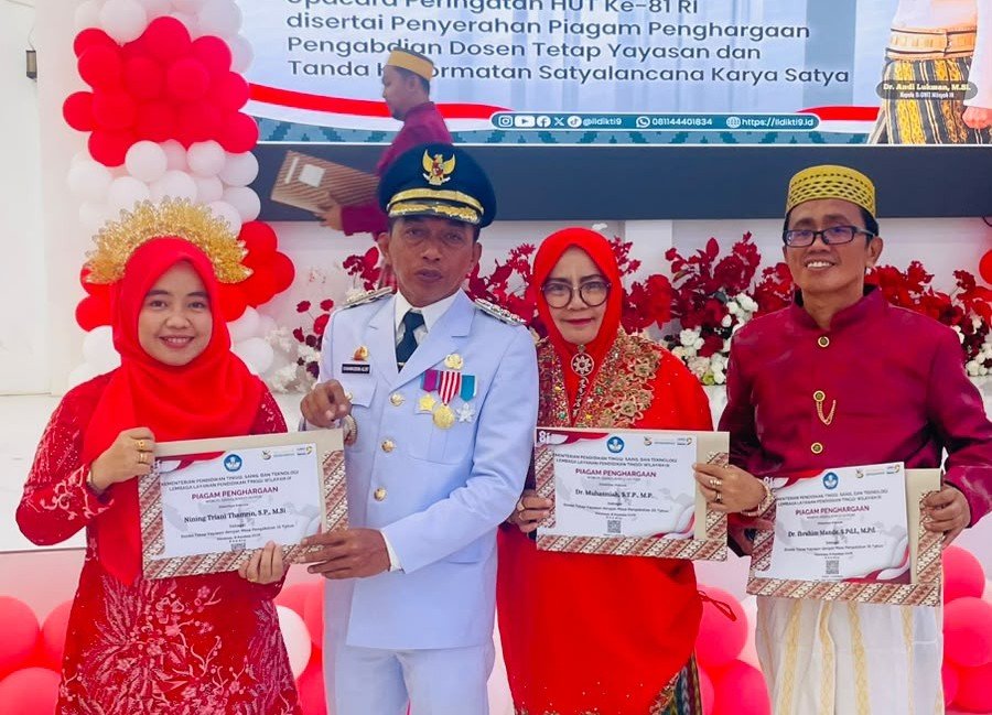 Momen HUT ke-81 RI, 7 Dosen UMS Rappang Raih Penghargaan dari LLDIKTI IX