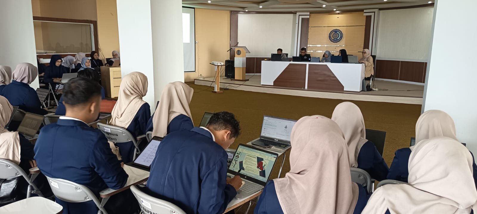 Mahasiswa PPG UMS Rappang Ikuti Ujian Projek Kepemimpinan, Tampilkan Beragam Inovasi