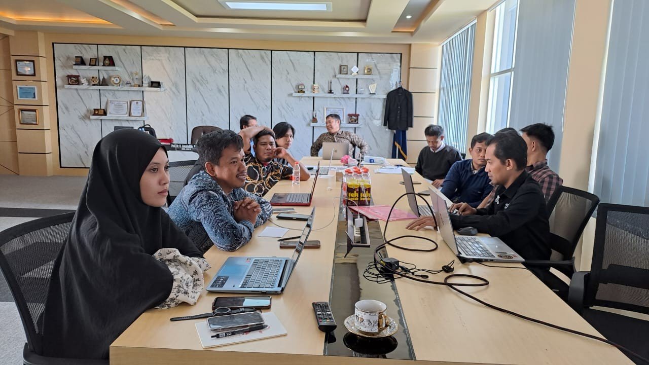 Akses Pendidikan Terpadu: Simulasi Pendaftaran Mahasiswa Baru UMS Rappang dan UMPAR melalui Program 