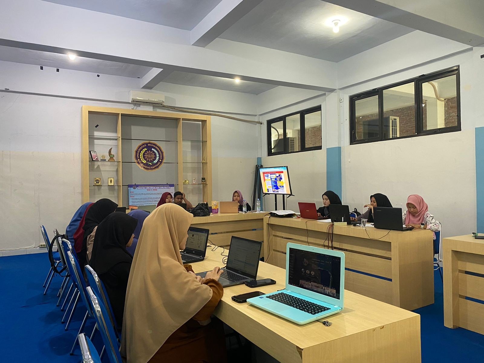 Dosen Administrasi Publik UMS Rappang dan BSI: Sinergi untuk Persiapan Magang Mahasiswa