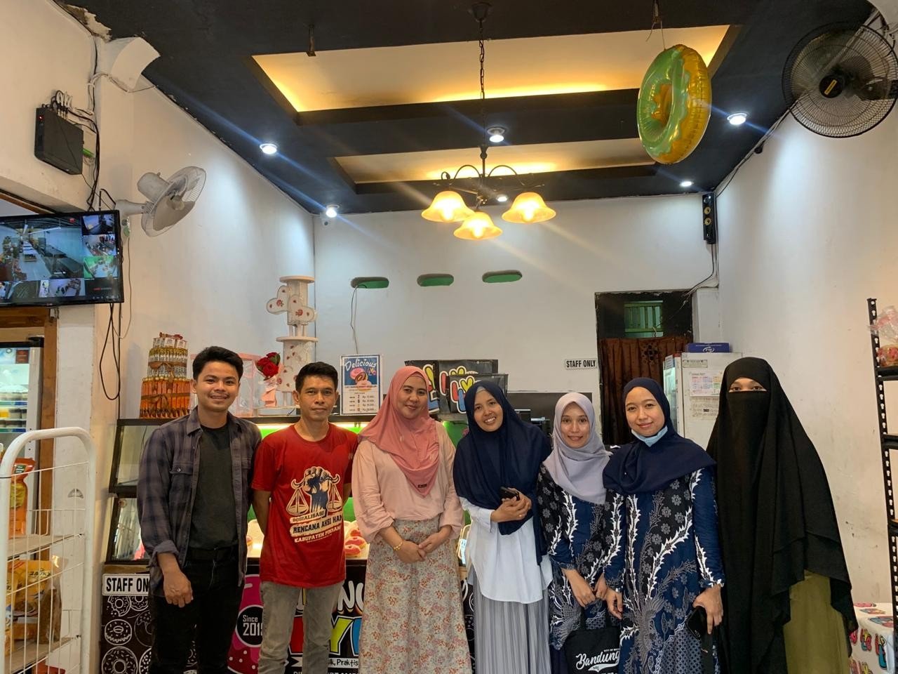 Peningkatan Kompetensi Mahasiswa Seni Kuliner UMS Rappang melalui Praktek Industri di Lylo Donut Pin