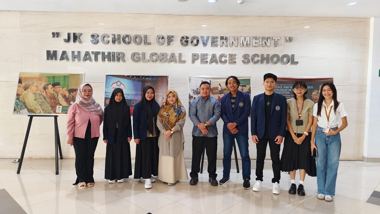 UMS Rappang Kirim 4 Mahasiswa Magang ke JK School of Government Yogyakarta