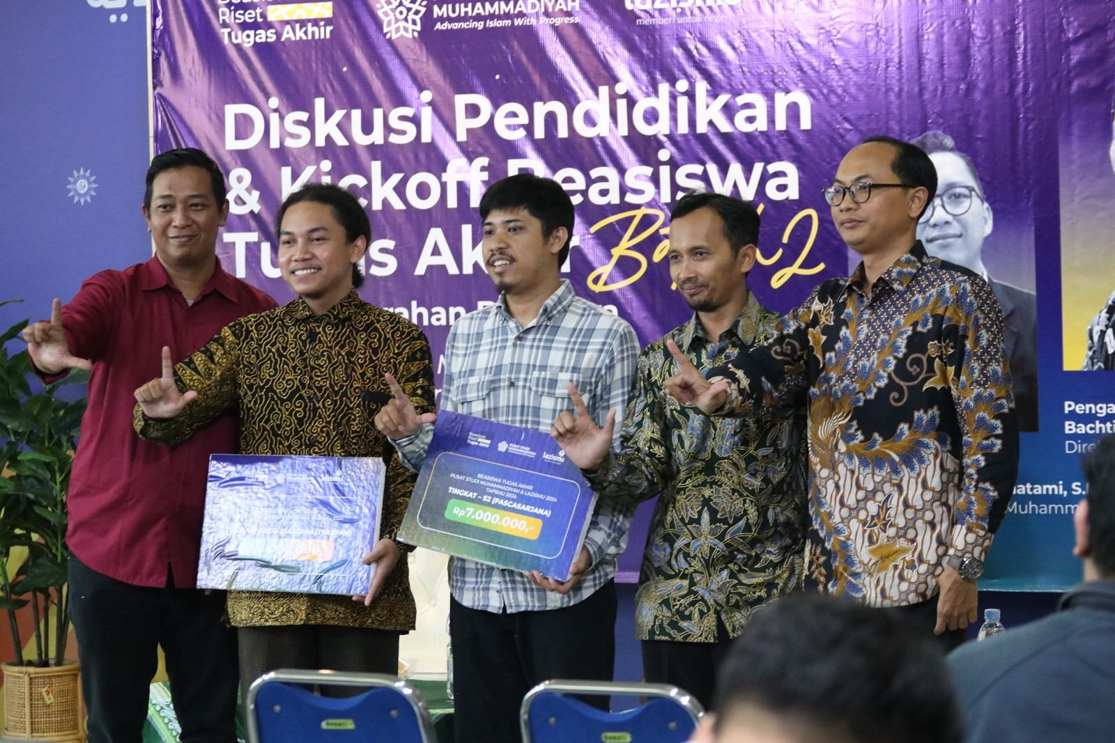 Muhammadiyah Gelontorkan Dana Beasiswa Tugas Akhir Bagi Mahasiswa