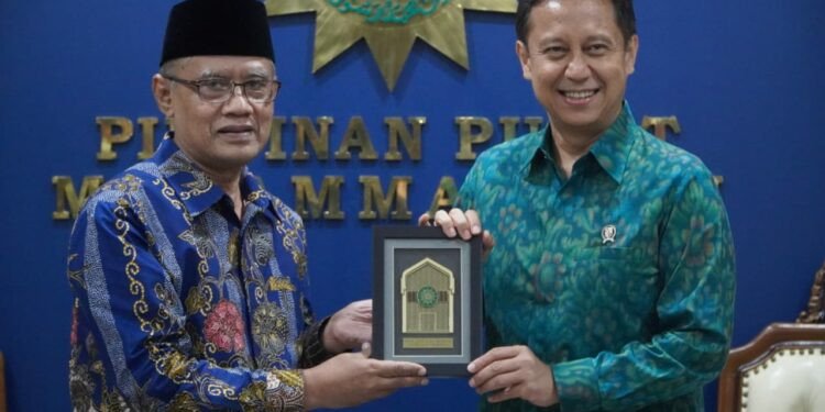 Terima-Kunjungan-Menkes-750x375.jpeg 