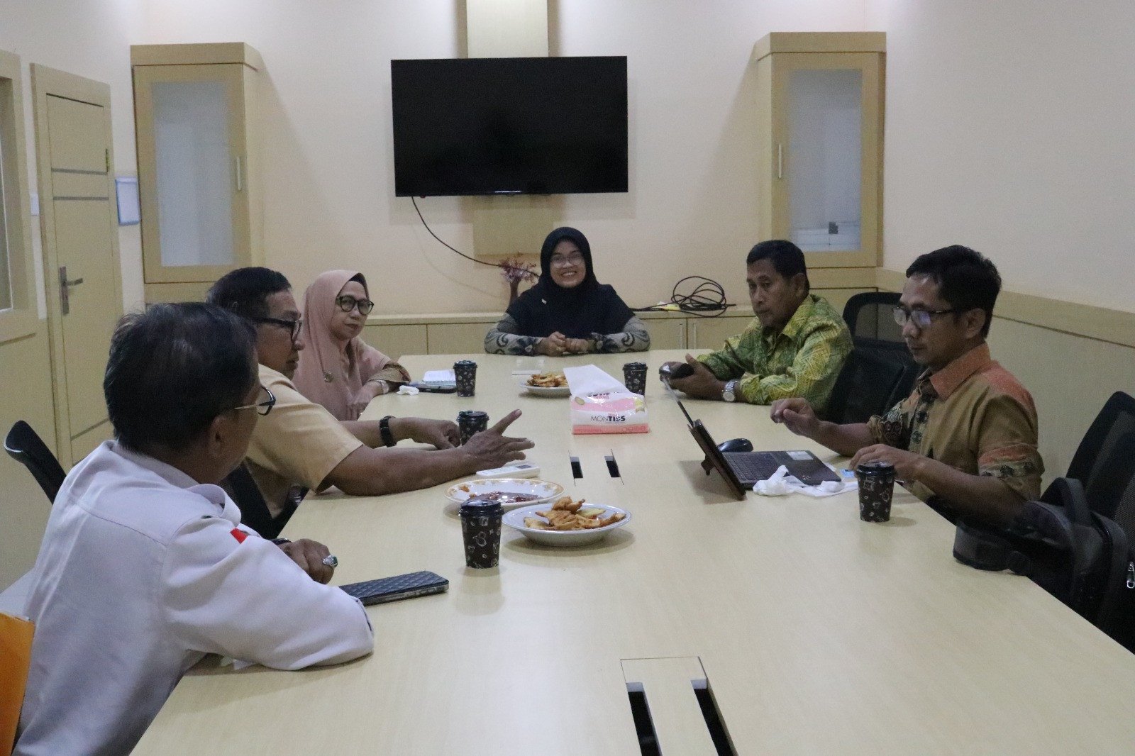 Tahap Penentuan SK Tendik Tetap, BPH UMS Rappang Gelar Wawancara Staf hingga Petugas Keamanan