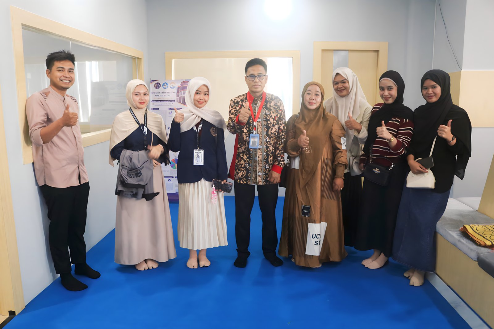 Warek III UMS Rappang Lepas Mahasiswi Prodi Kewirausahaan Magang ke Taiwan, Orang tua Terharu