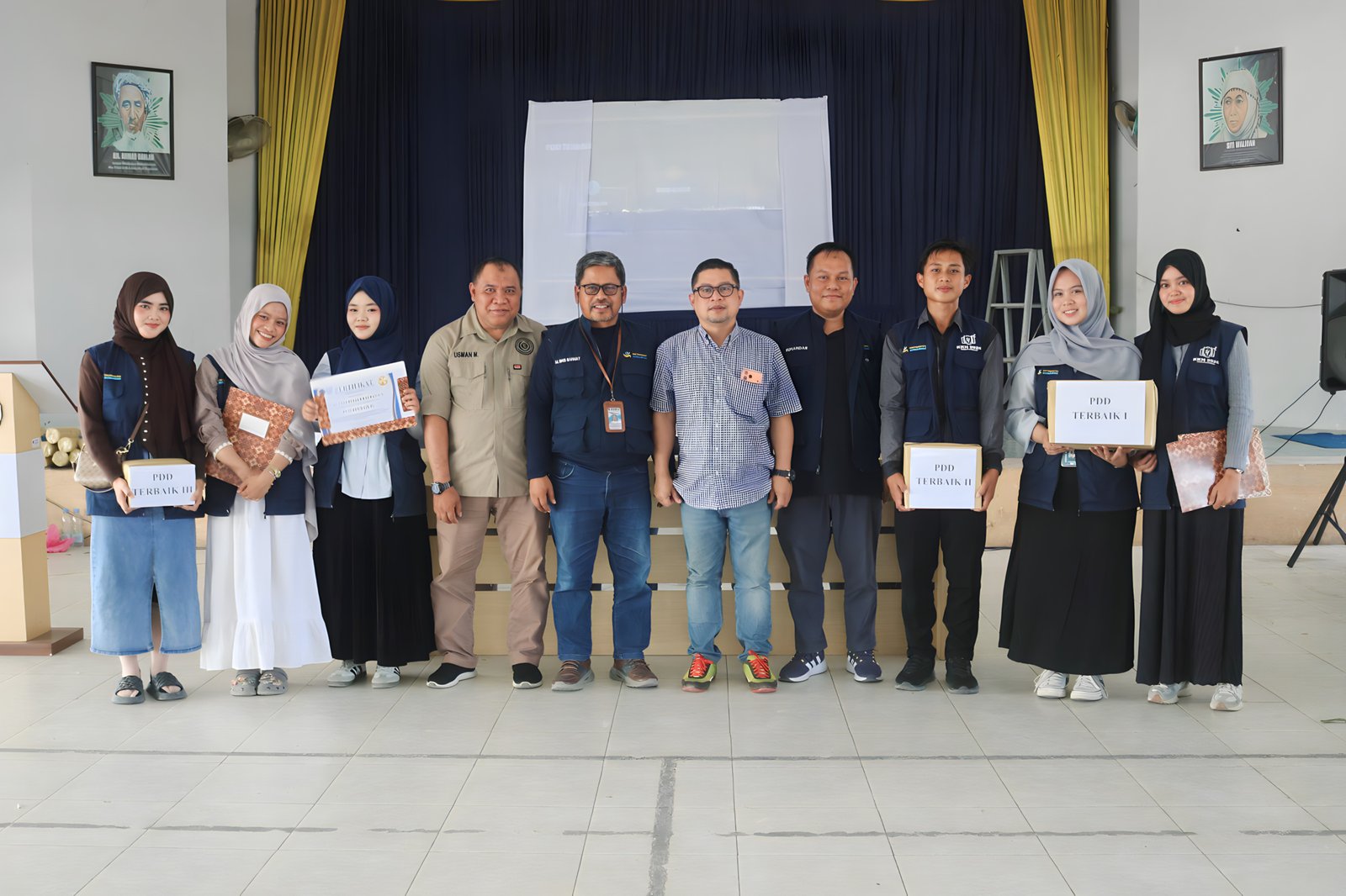 KKN Angkatan VIII UMS Rappang Resmi Ditarik, Kepala LP3M Apresiasi Kontribusi Mahasiswa 