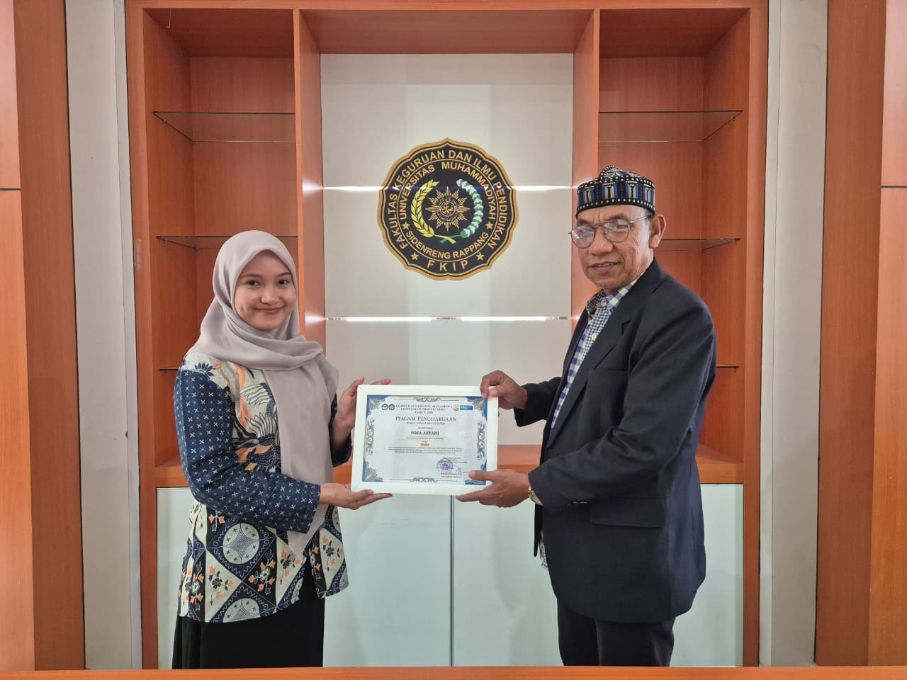 Keren! Mahasiswa PPG UMS Rappang Sabet Juara II Kompetisi Seni Nasional 